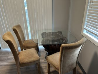 Beautiful Dining Set For $200