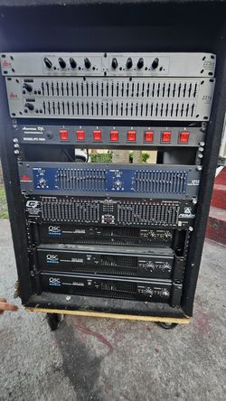 Dj equipment