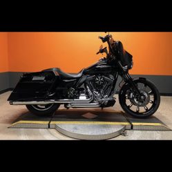 2014 Harley Davidson Street Glide 