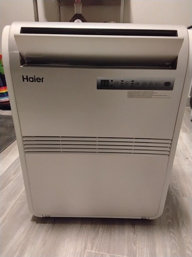 HAIER Air Conditioner 700 Watts, 8000 BTU/HR