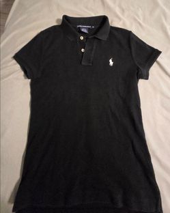 Woman's polo size Small