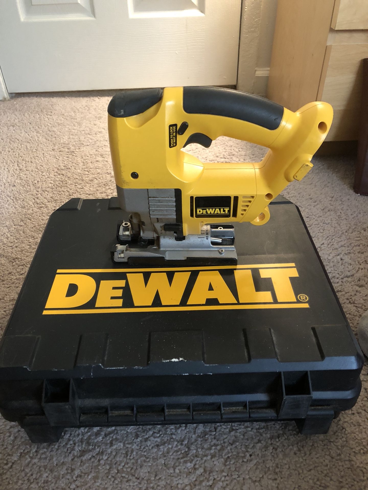 DEWALT 18 volt Cordless Jig Saw, Model # DW933, Tool Only, No Battery, No Charger, Comes With Case. We Can Meet At Paradise Donuts 802 Conowingo Road