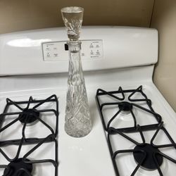 Sturdy Glass Decanter