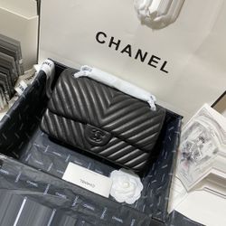 Chanel 2.55 Compact Bag
