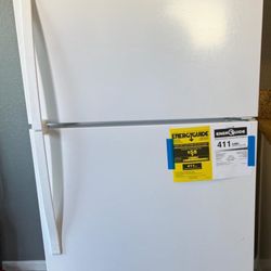 Brand New Refrigerador 