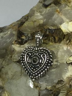 Vintage 925 STER Silver Heart Shaped Pendant