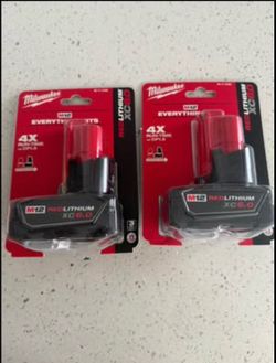 MilwaukK 48-11-2460 M12  XC6.0 Capacity Battery 2Pack