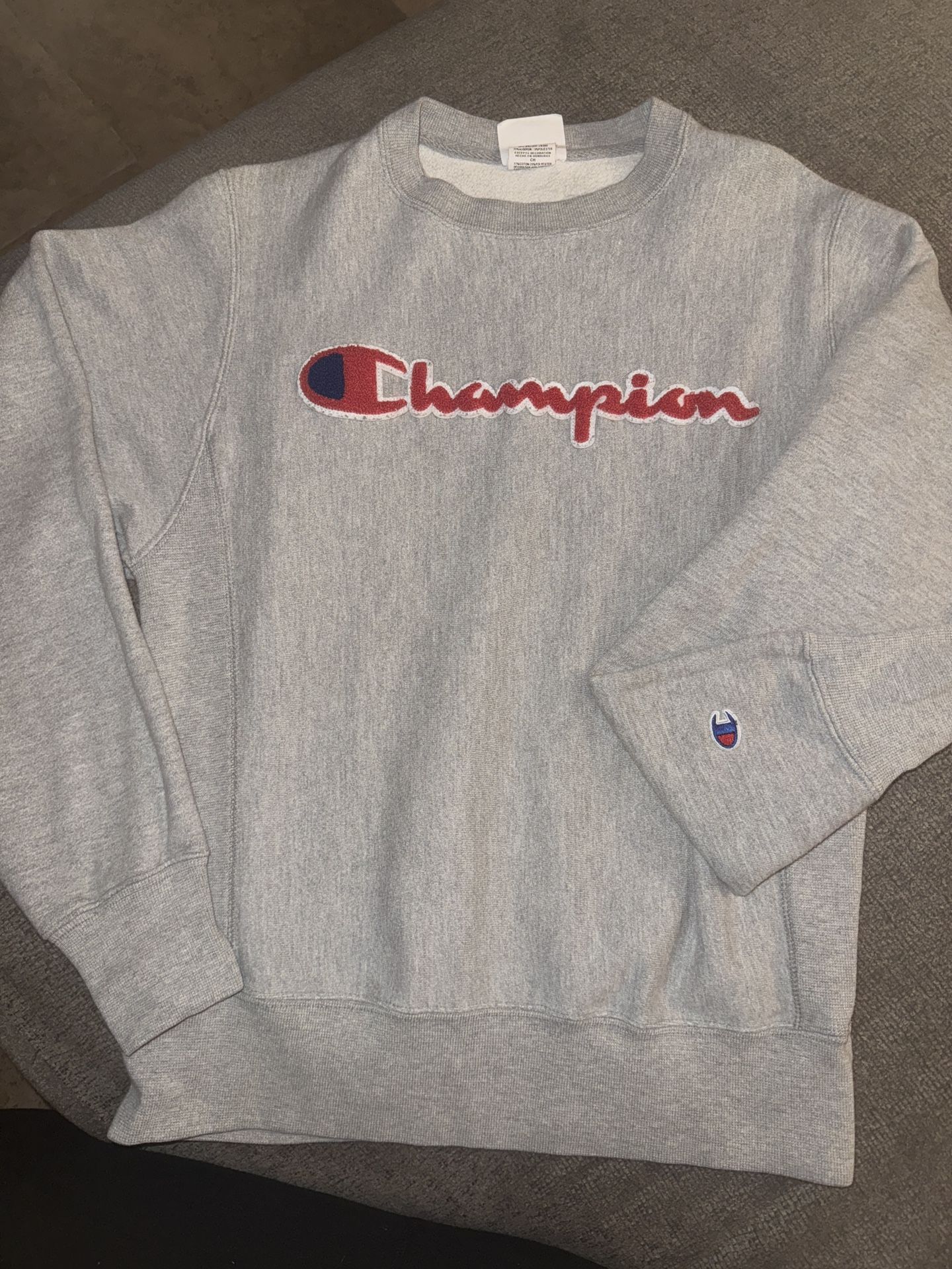 Men’s Champion Sweatshirt Size Small