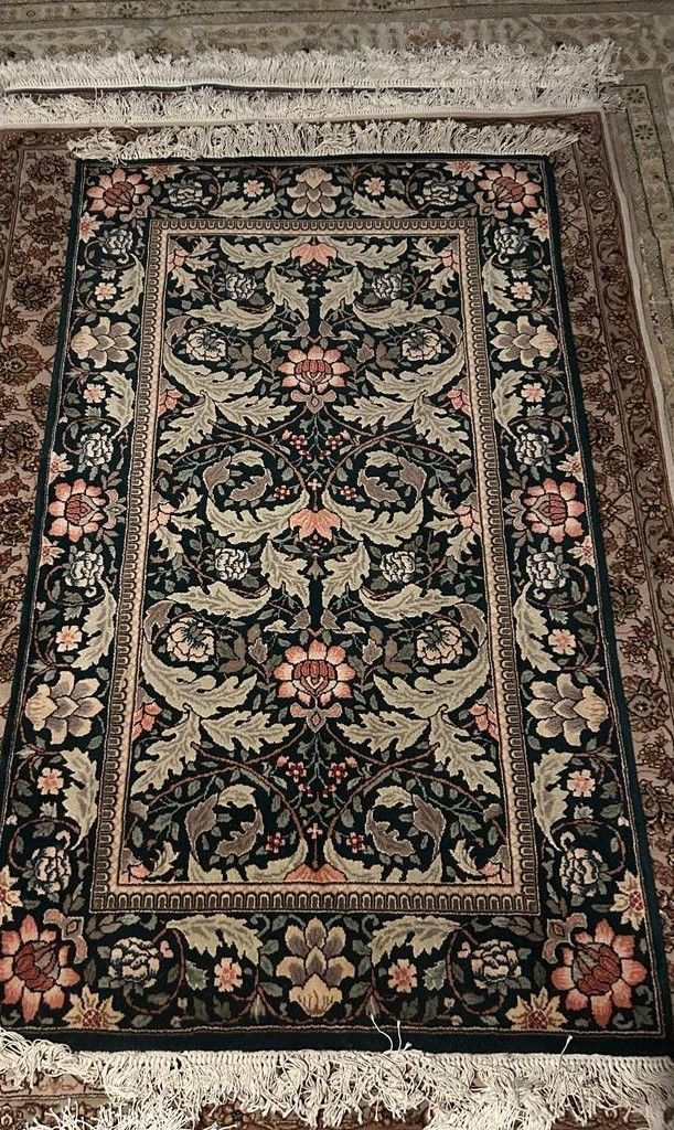 Tabriz Persian Rug