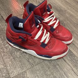 Jordan 4s