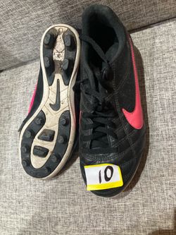 Cleats size 2.5