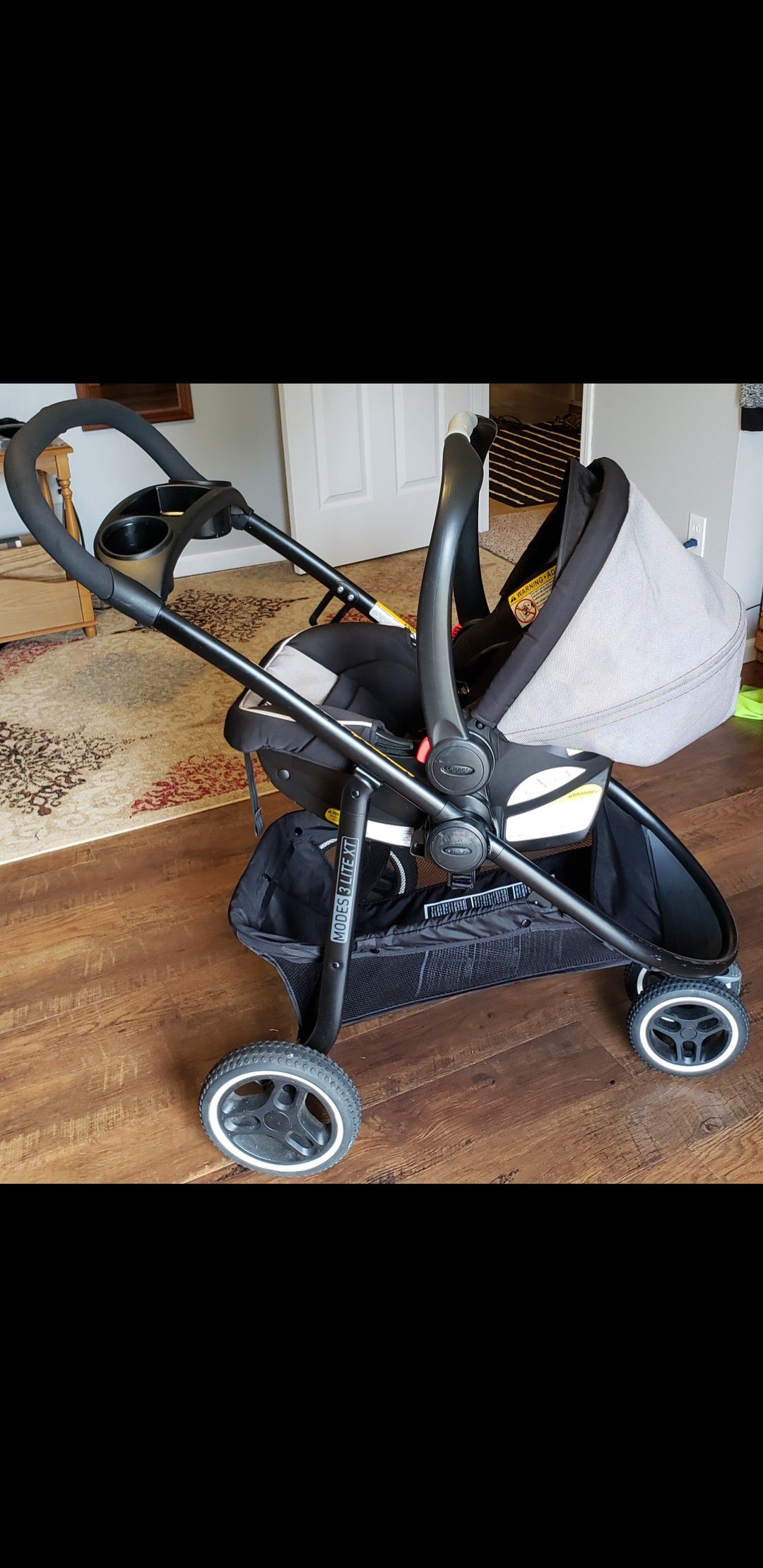 GRACO 3LITE XT Travel System strolller car seat and base all click connect