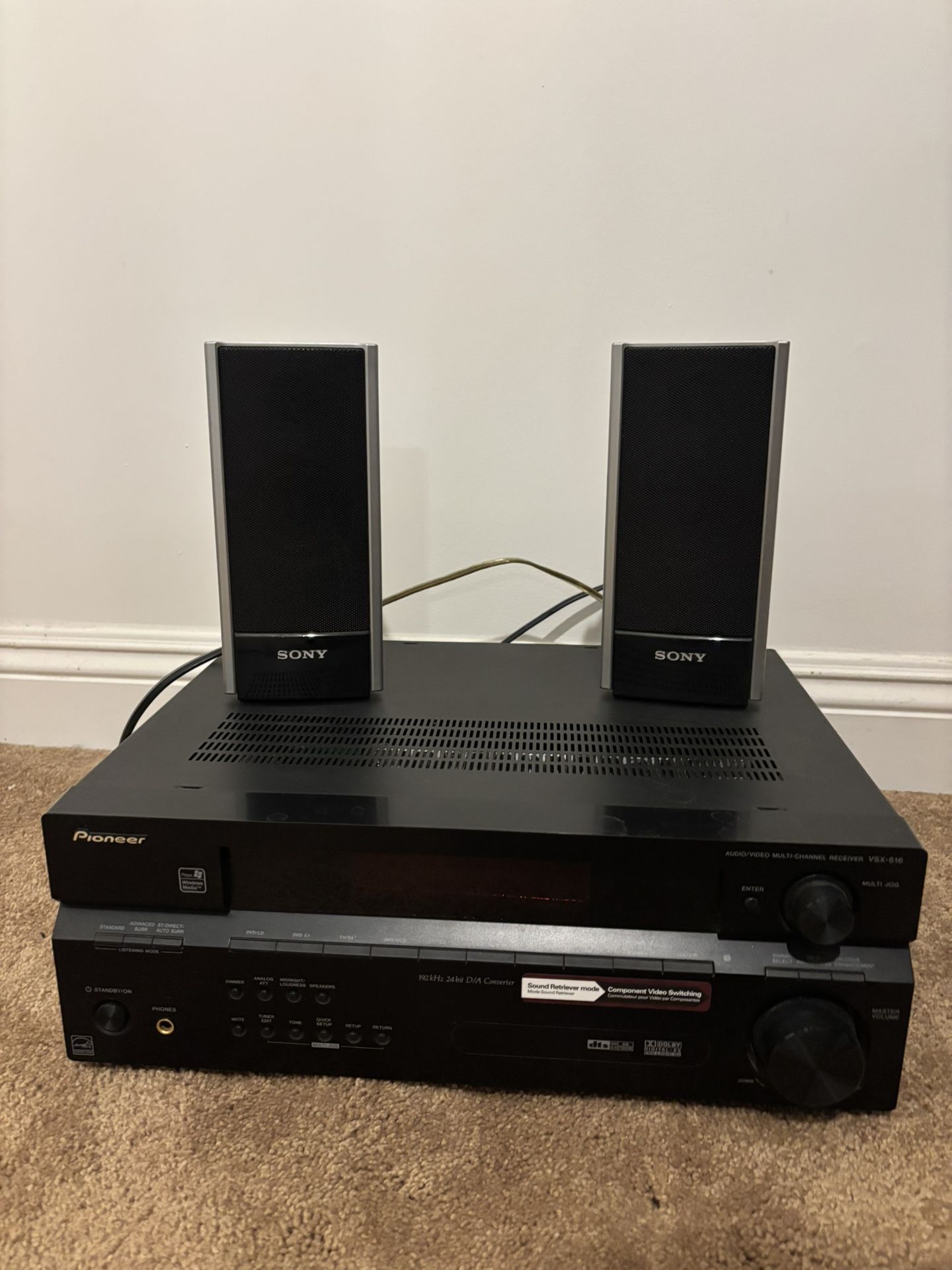 Pioneer Receiver And Two Sony Speakers 