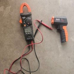 Digital Clamp Meter & Thermometer 
