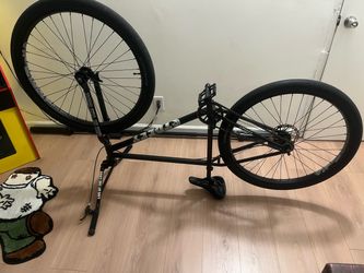https://offerup.com/redirect/?o=U1RSRUVULkNP BIKE