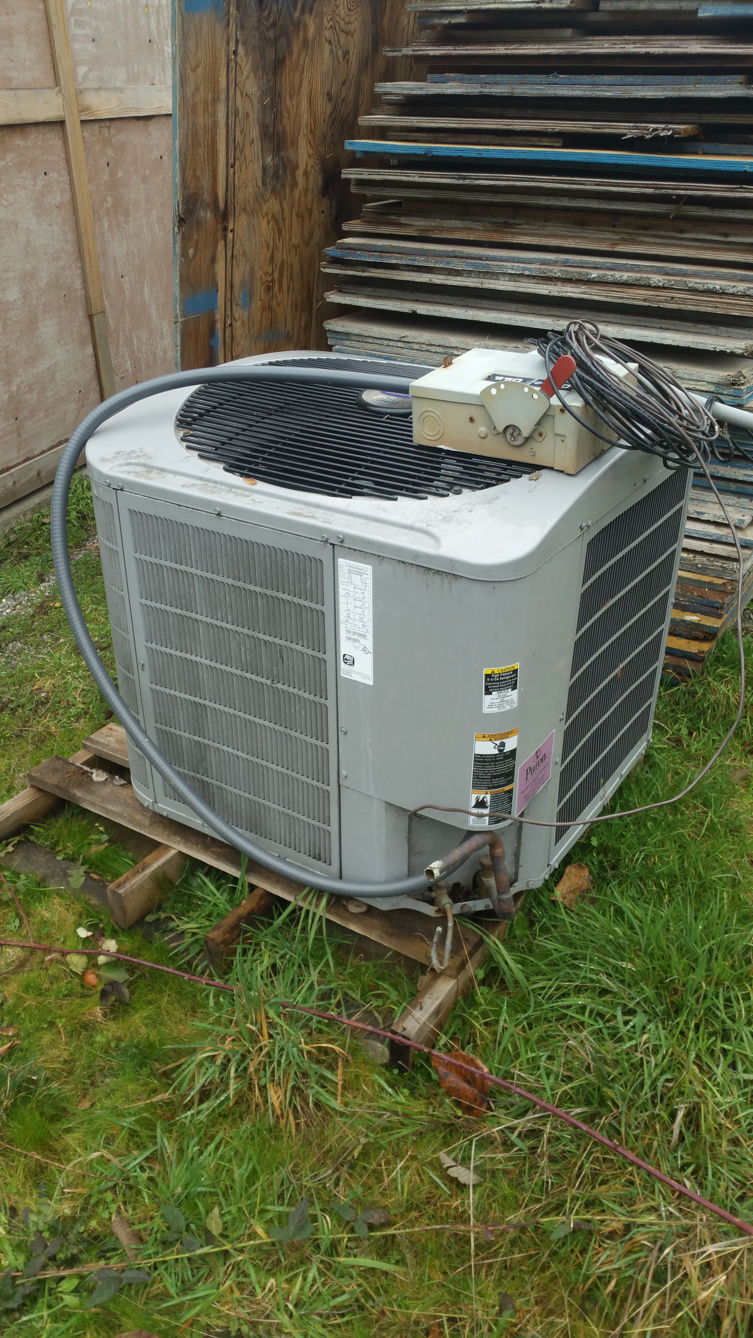 Heat pump condenser