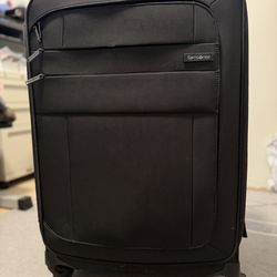 Samsonite Large Check In Luggage