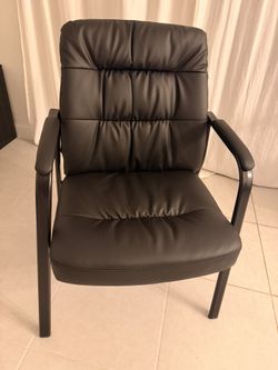 Leather Guest Chair, Heavy Duty Big and Tall Reception Chairs with Padded Armrests