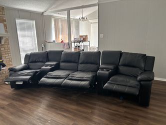 Reclining sectional