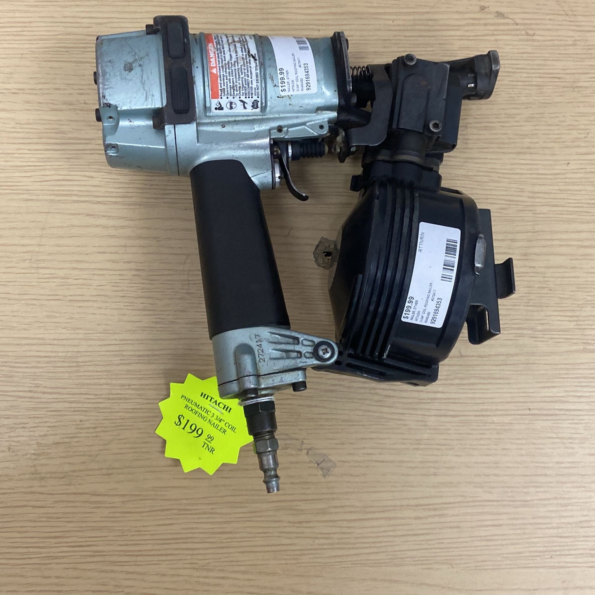92916 Hitachi Pneumatic Nailer 94353