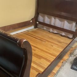 Queen Wood Bed Frame 