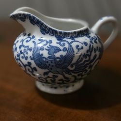 Blue White Flying Pheonix