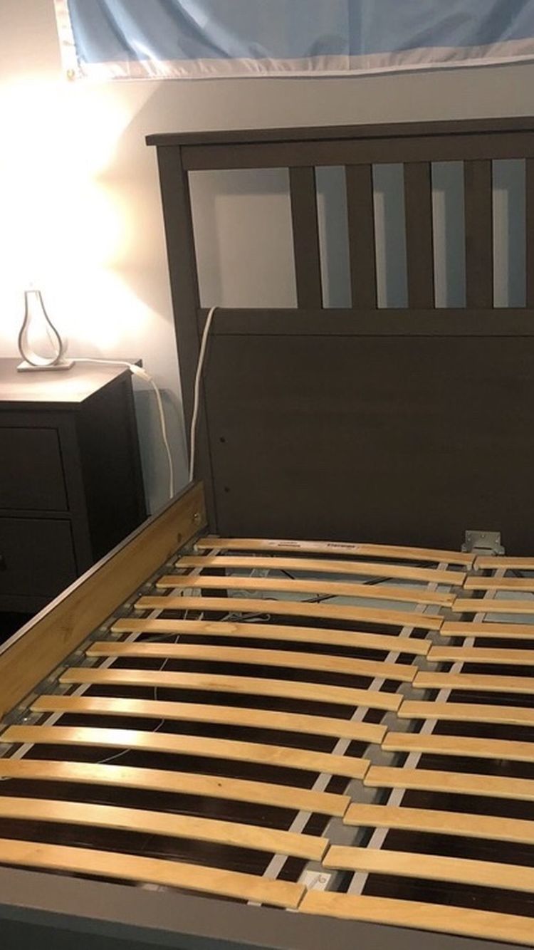 Hemnes Full Size Bed Frame/nightstand