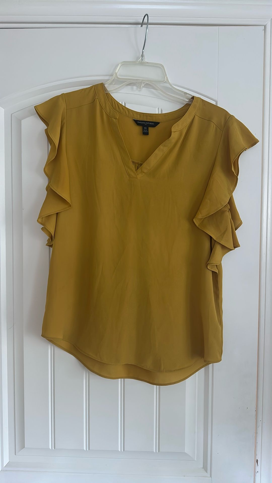 Ruffle Sleeve Top