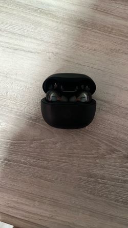 Used a little  Skullcandy Rail True Wireless
