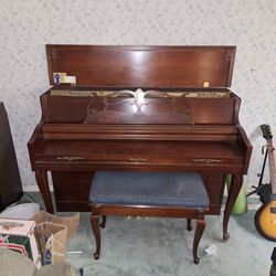 WurliTzer Piano 