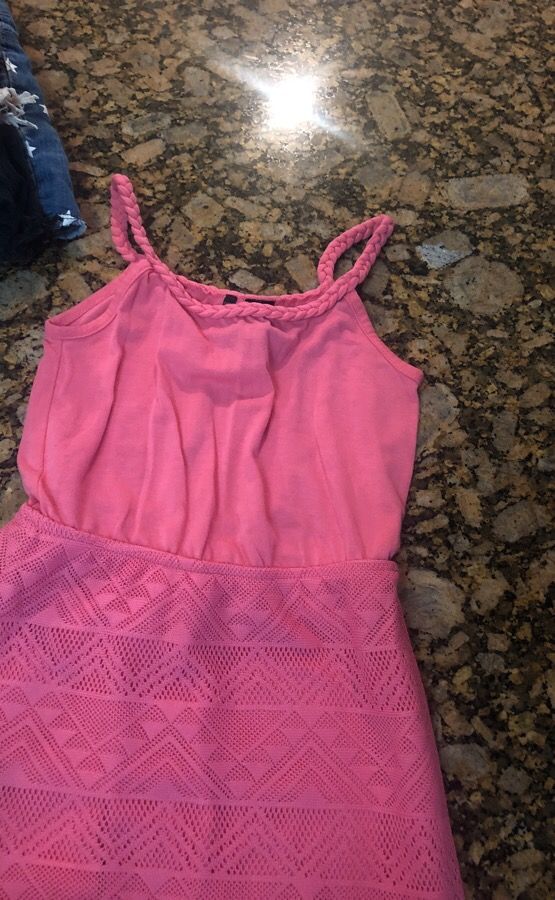 Cute pink girls dress size 7-8 great condition