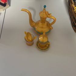 Aladdin Tea Set