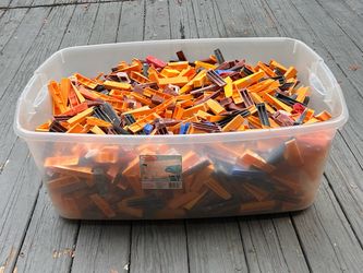 Large Tote of Tile Leveling Wedges