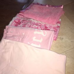 Assorted baby blankets excellent condition girls