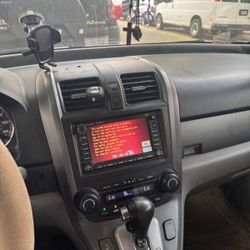 Gray Honda CR-V 2009