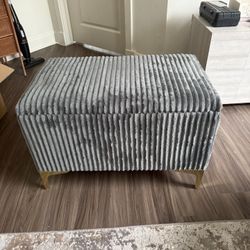 Velvet Ottoman 