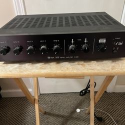 TOA 506A Amplifier 