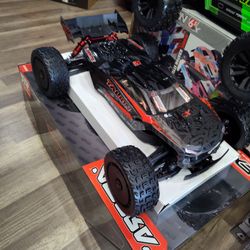 ARRMA talion EXB 6s brushless electric speed truck 75 mph