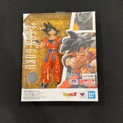 Bandai S.H. Figuarts Son Goku A Saiyan Raised On Earth DBZ 