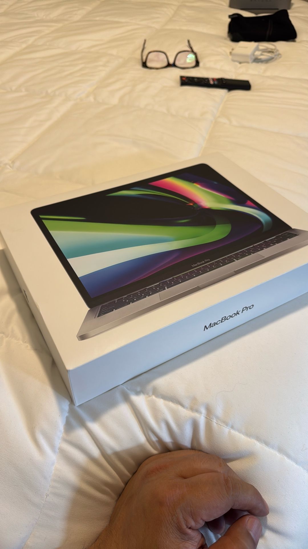 Apple MacBook Pro 2020 with Apple M1 Chip (13-inch, 8GB RAM, 256GB SSD Storage) Space Gray (Renewed)