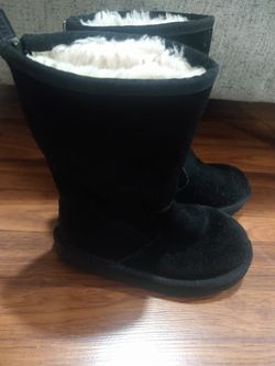 UGGs Size 10 Kids , One Time Used. No Box
