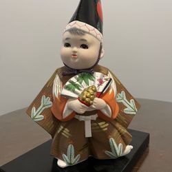 Hataka Figurine 