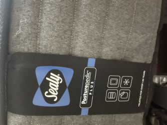 Sealy Cal king Mattress Posturepedic