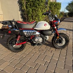 2023 Honda Monkey Z125