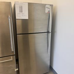 Whirlpool 30 Inch Wide 19.2 Cu. Ft. Too Freezer Refrigerator With Led Interior Lighting