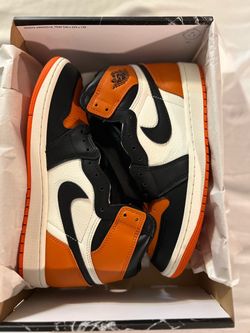 Shattered backboard Jordan 1s 9.5