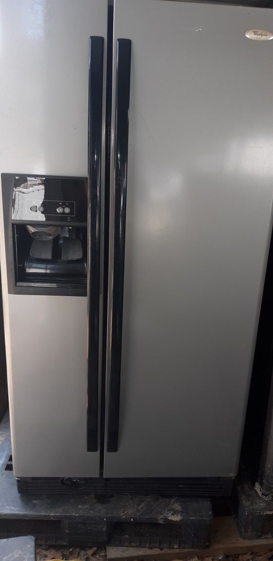Kenmore side by side refrigerator for Sale in West Columbia, SC OfferUp