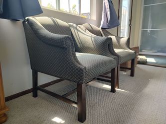 Pair of Classic Upholstered Accent Chairs – Solid Wood Legs