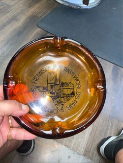 Vintage 1968 San Antonio fair ashtray mint condition