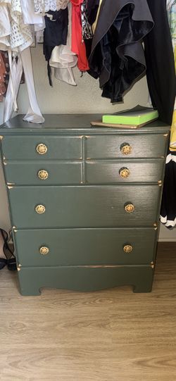 3 drawer dresser